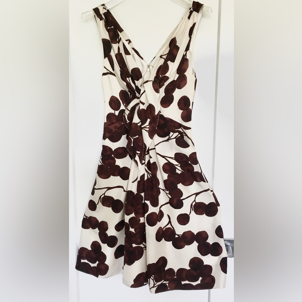 Vintage Yoana Baraschi Elegant Cream Silk Dress with Brown Floral Print Size 2